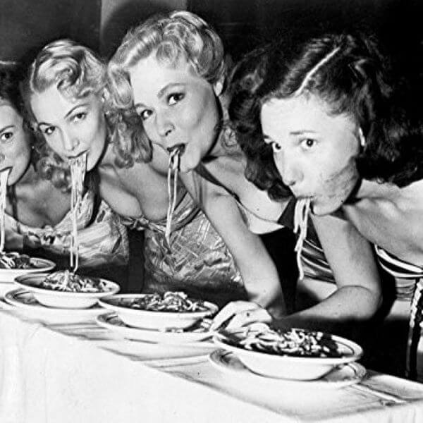 donne mangia pasta macrigi donne mangia pasta macrigi